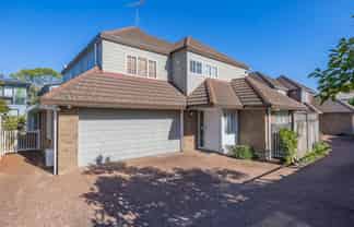 15A Kipling Avenue, Epsom