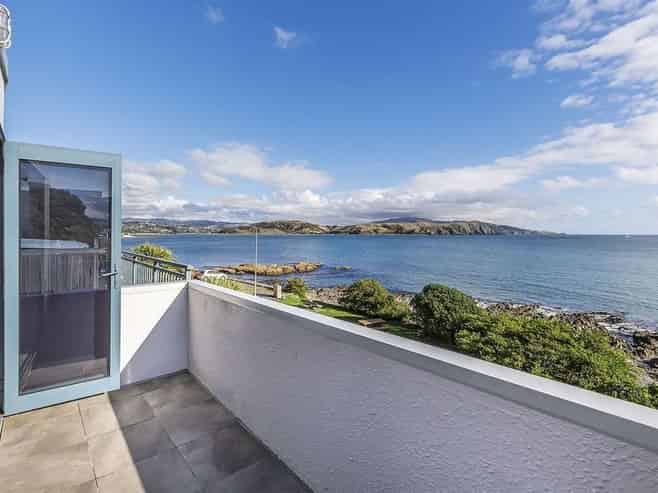 30 Moana Road, Plimmerton