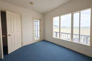 1 Coutts Street, Kilbirnie