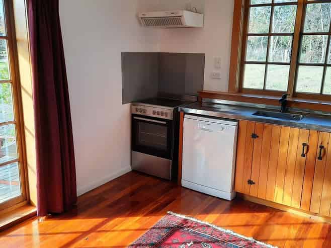 Hawkes Bay - Address withheld