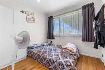 84 Saxbys Road, Deanwell