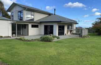 416 Rowan Road, Hawera