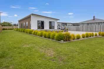 14 Bentham Street, Westport