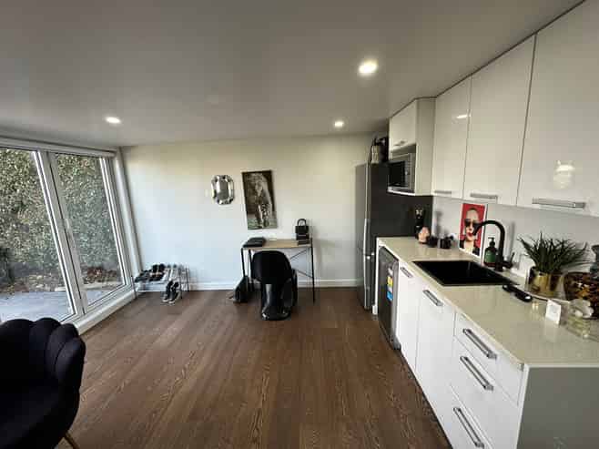 Auckland - Address withheld