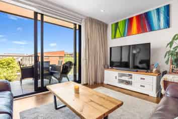 110/57 Mapou Road, Hobsonville