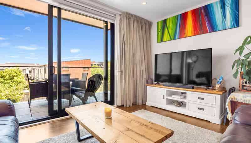 110/57 Mapou Road, Hobsonville