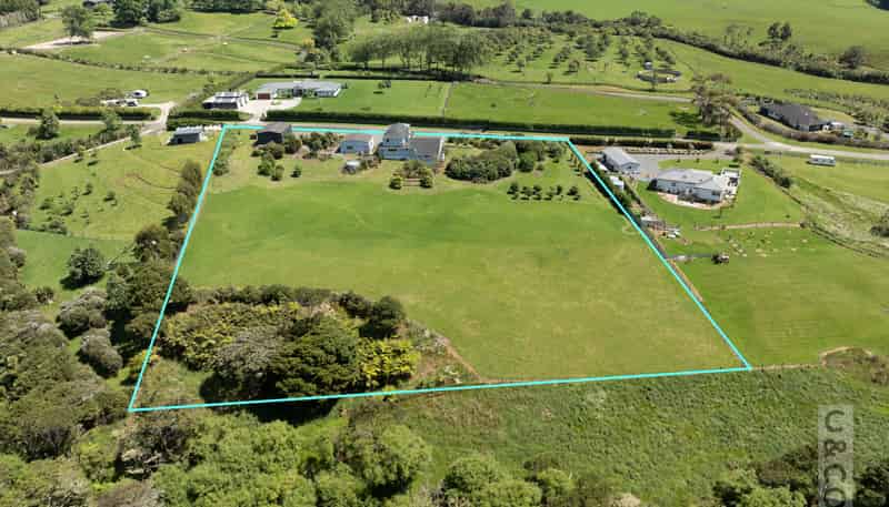 83 Mount Albion Rise, Taupaki