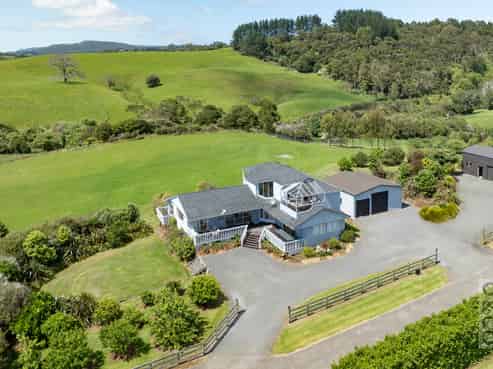 83 Mount Albion Rise, Taupaki