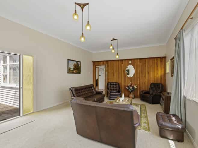 92 Pretoria Street, Hutt Central