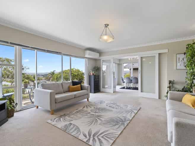 8 Hamlet Place, Pukekohe