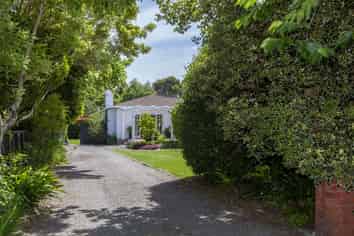 29 Kohekohe Road, Waikanae