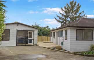 30 Mcquarrie Avenue, Wattle Downs