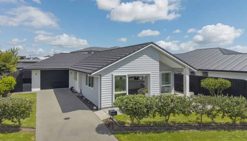 3 Hanlow Place, Pyes Pa