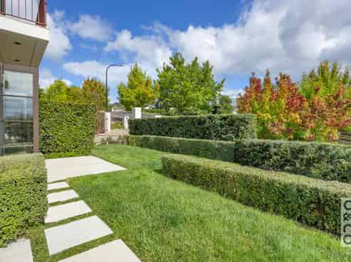 8 Tauwaka Crescent, Riverhead