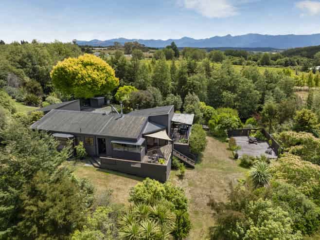 10 Hewetson Rd, Upper Moutere