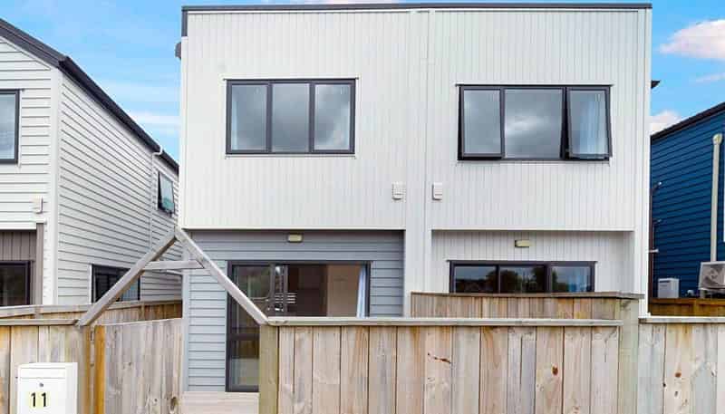 11 Kaha Road, Takanini