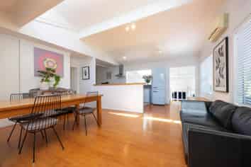 1/15 Matama Road, Glen Eden