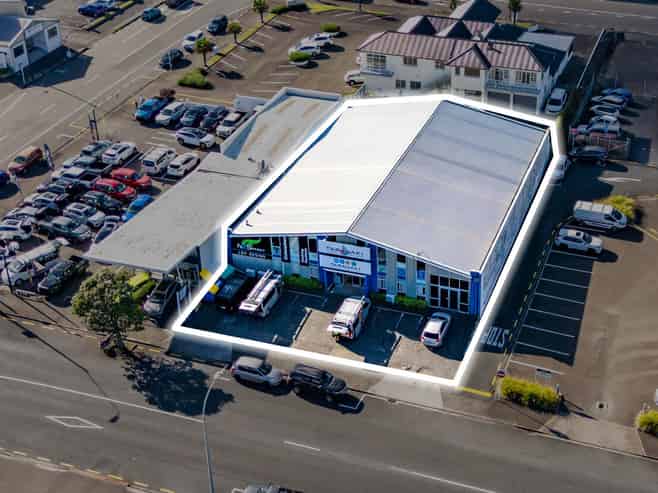 Gill Street Workshop / Showroom - Prime CBD