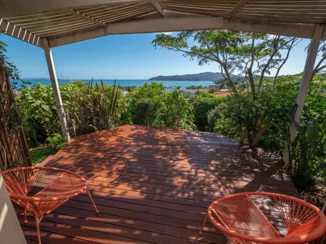 8 Torsby Road, Coopers Beach