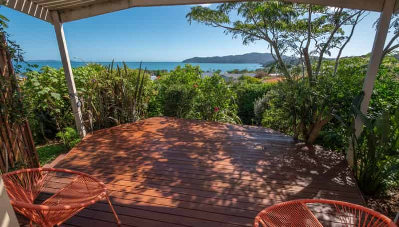 8 Torsby Road, Coopers Beach