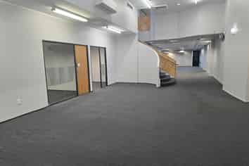 High-profile office building in Manurewa