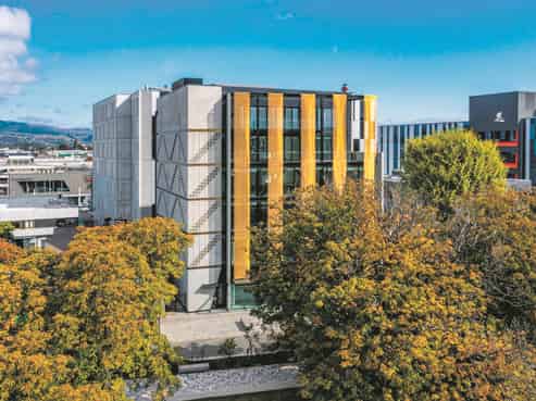 Premier Riverfront Asset - Vacant Possession