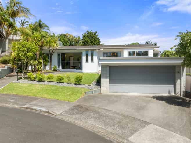 16 Nereus Place, Mairangi Bay