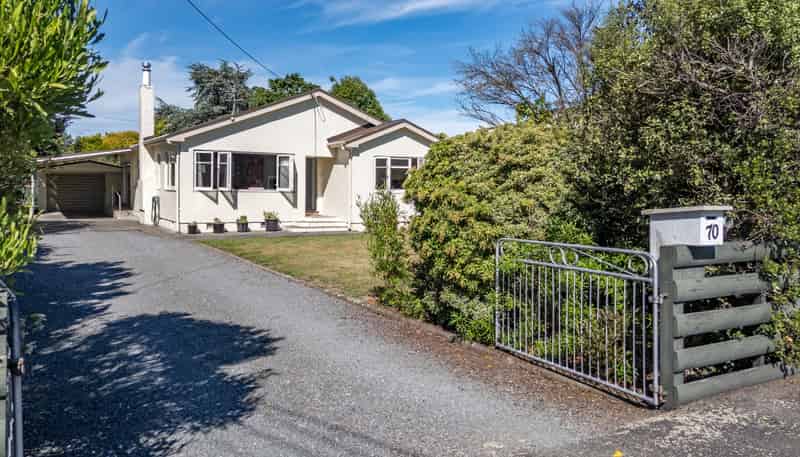 70 Park Road, Carterton