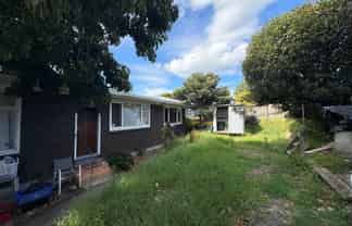 19 Sherwood Avenue, Te Atatu South