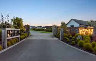 53 Grayson Road, Wainui