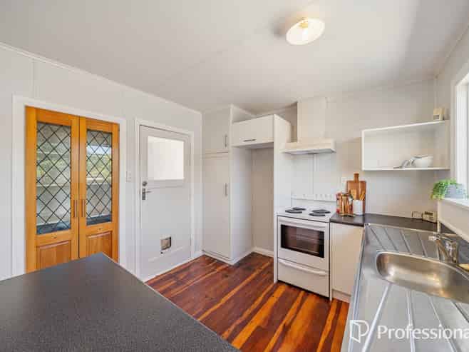 90 Thomas Street, Stokes Valley