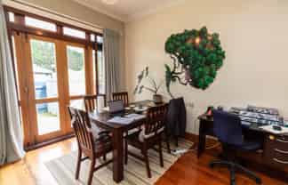 556 Adelaide Road , Berhampore