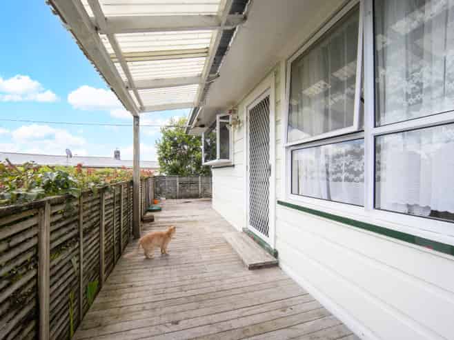 24 Tania Place, Blockhouse Bay