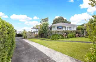 24 Tania Place, Blockhouse Bay