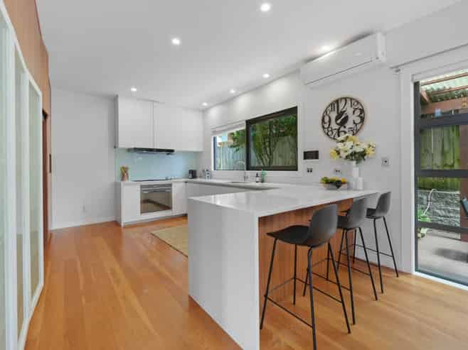 12A Selwyn Road, Epsom