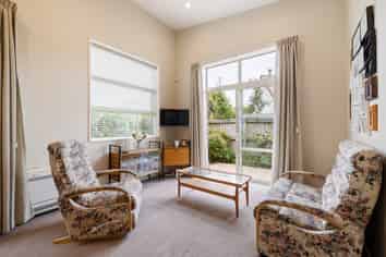 5/43 Main Road, Redcliffs