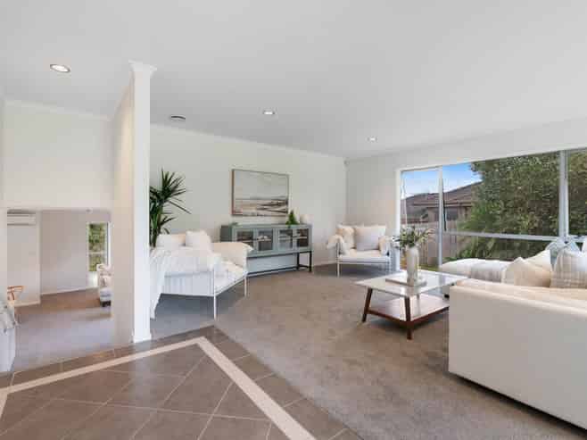 4 Barnacle Rise, Red Beach