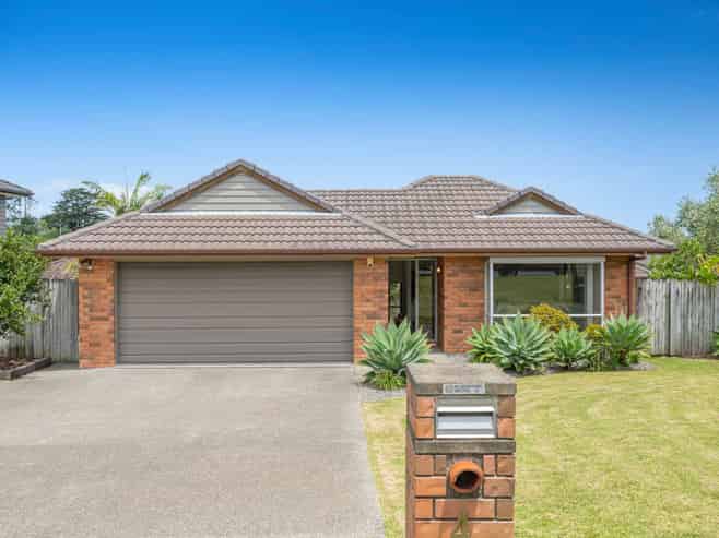 4 Barnacle Rise, Red Beach