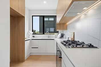 31 Range View Road, Mount Albert