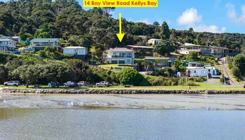 14 Bayview Road, Pouto