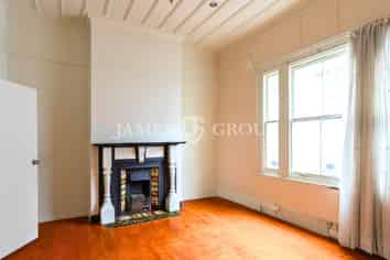 CHARACTER VILLA WITH DOMINION ROAD FRONTAGE