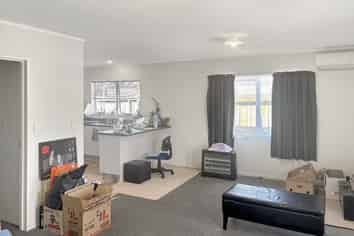 2/25 Hinton Road, Taradale