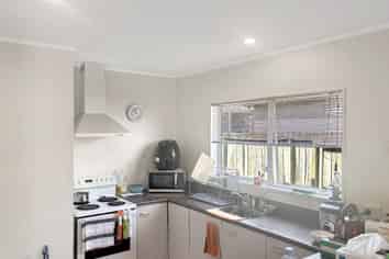 2/25 Hinton Road, Taradale