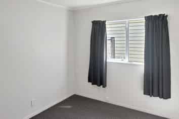 2/25 Hinton Road, Taradale