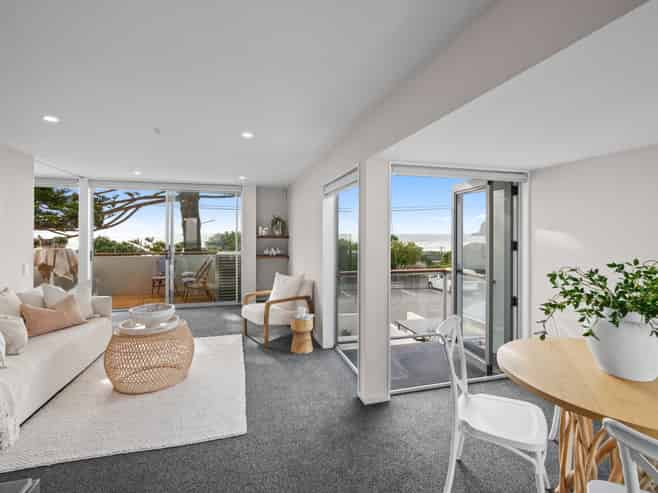 3/46 Esplanade, Sumner