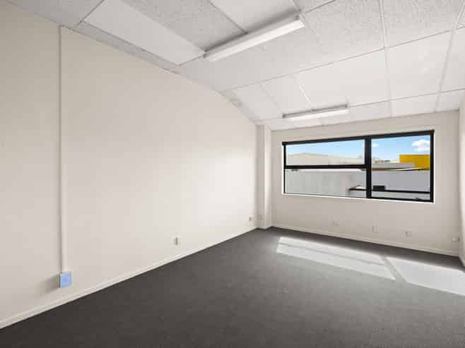 Adaptable office in Liverpool