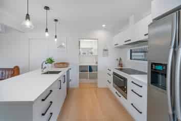 34 Motukorure Parade, Cooks Beach