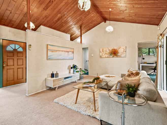 2/16 Airfield Road, Takanini