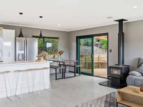 21 Mamaku Rise, Welcome Bay