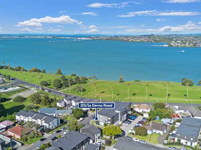 101/1A Derna Road, Panmure